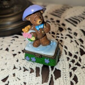 Adorable Bear Trinket Box with Umbrella